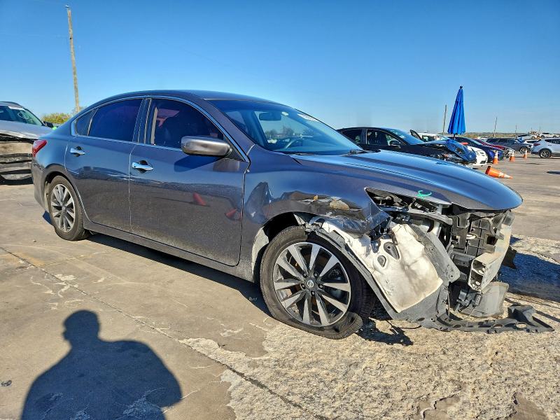 Photo 4 from auction – 2018 NISSAN ALTIMA 2.5 with VIN 1N4AL3AP1JC261572