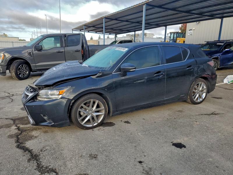 LEXUS CT 200 2017 with VIN JTHKD5BH2H2291533 - Photo from auction