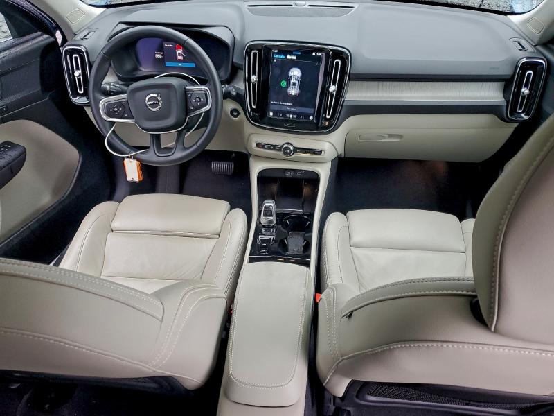 Photo 8 from auction – 2023 VOLVO XC40 PLUS with VIN YV4L12UN3P2100133