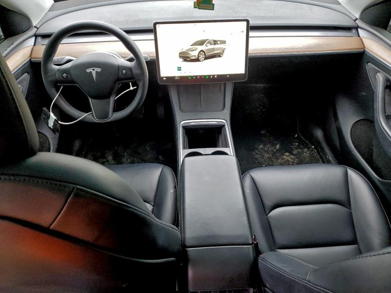 Photo 8 from auction – 2022 TESLA MODEL Y with VIN 7SAYGDEE3NF572587
