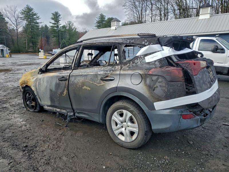 Photo 2 from auction – 2015 TOYOTA RAV4 LE with VIN 2T3BFREV2FW244155