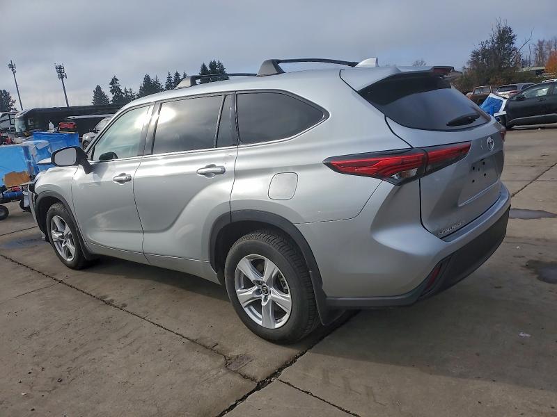 Photo 2 from auction – 2021 TOYOTA HIGHLANDER with VIN 5TDCZRBH1MS158165