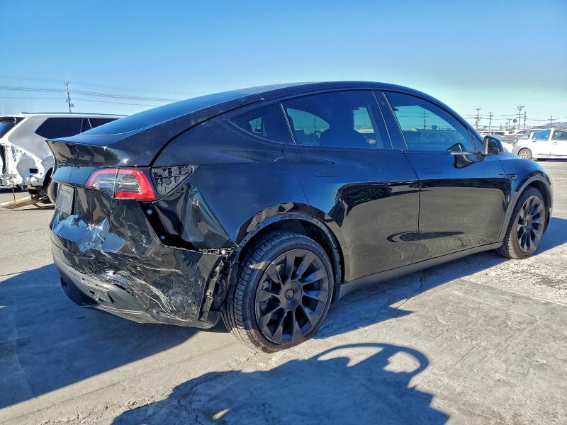 Photo 3 from auction – 2021 TESLA MODEL Y with VIN 5YJYGDEE8MF084943