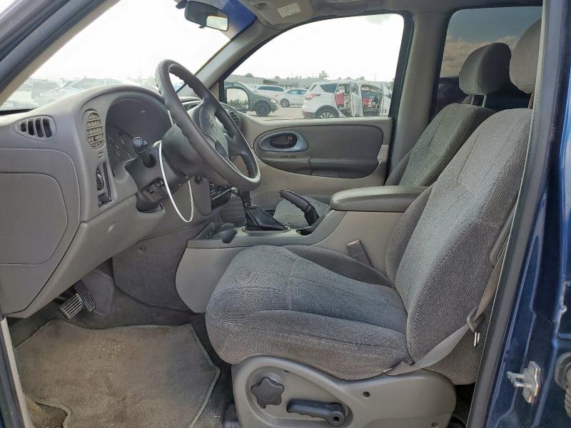 Photo 7 from auction – 2004 CHEVROLET TRAILBLAZE with VIN 1GNDS13S442360534