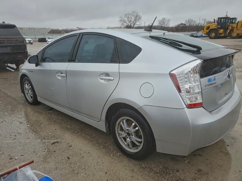 Photo 2 from auction – 2010 TOYOTA PRIUS with VIN JTDKN3DU8A0084417