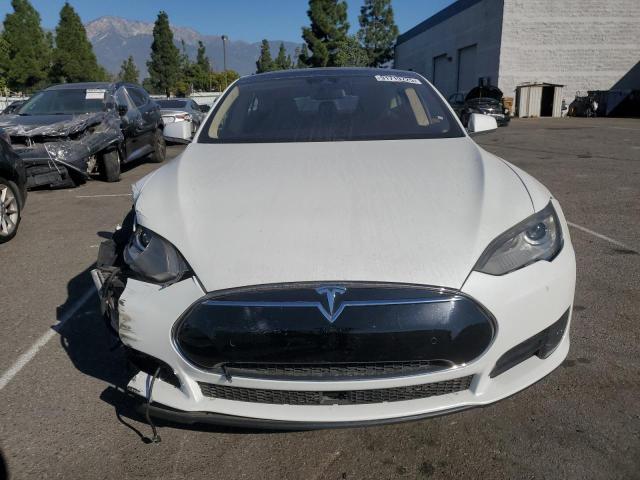 Photo 5 from auction – 2016 TESLA MODEL S with VIN 5YJSA1E11GF136291