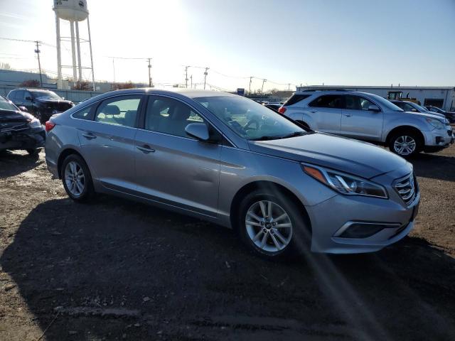 Photo 4 from auction – 2017 HYUNDAI SONATA SE with VIN 5NPE24AF3HH492905