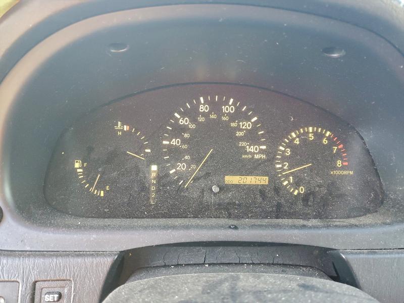 Photo 9 from auction – 2003 LEXUS RX 300 with VIN JTJHF10U930310465