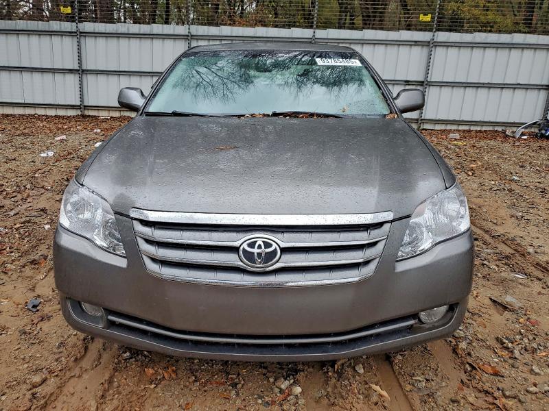 Фото 5 с аукциона – 2005 TOYOTA AVALON с VIN 4T1BK36B95U044491