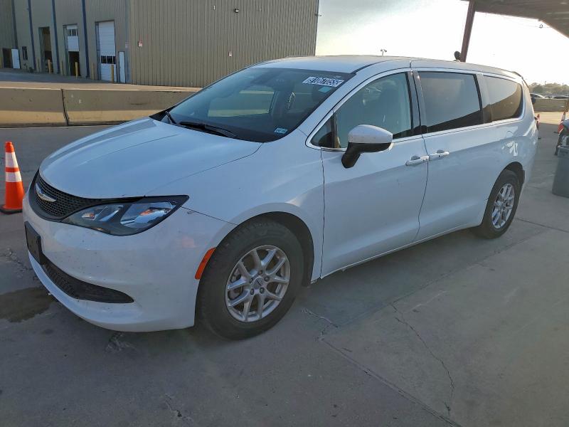 Photo 1 from auction – 2023 CHRYSLER VOYAGER LX with VIN 2C4RC1CG6PR549778