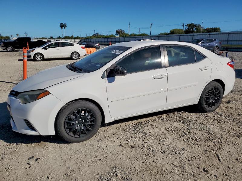 Zdjęcie 1 z aukcji – 2015 TOYOTA COROLLA L z VIN 5YFBURHE2FP229344