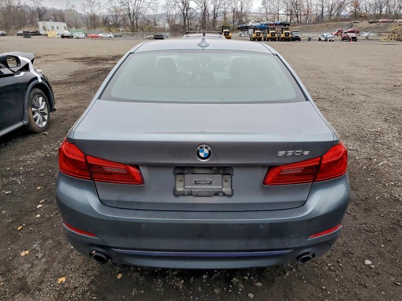 Photo 6 from auction – 2018 BMW 530XE with VIN WBAJB1C51JB084747