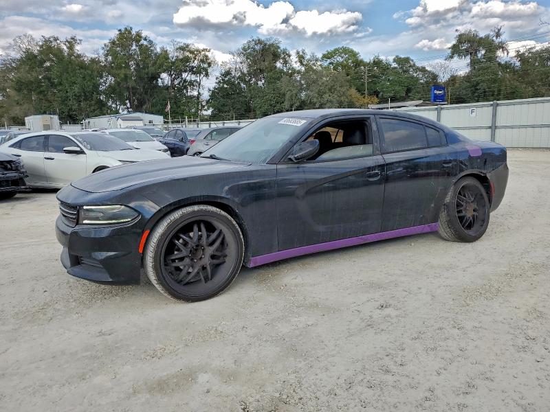 DODGE CHARGER SE 2015 with VIN 2C3CDXBG9FH752910 - Photo from auction
