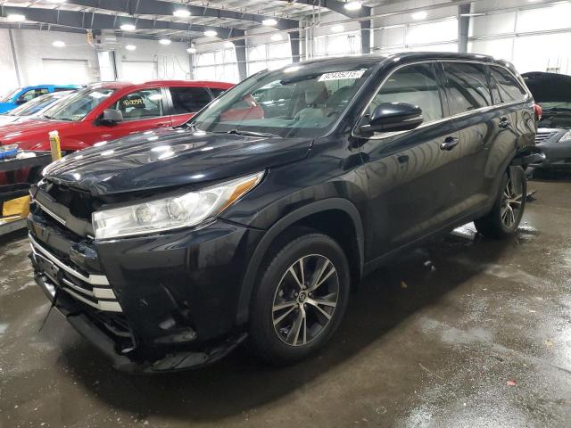 TOYOTA HIGHLANDER 2017 with VIN 5TDBZRFH2HS467090 - Photo from auction