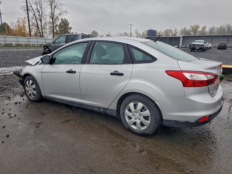 Photo 2 from auction – 2014 FORD FOCUS S with VIN 1FADP3E2XEL350109