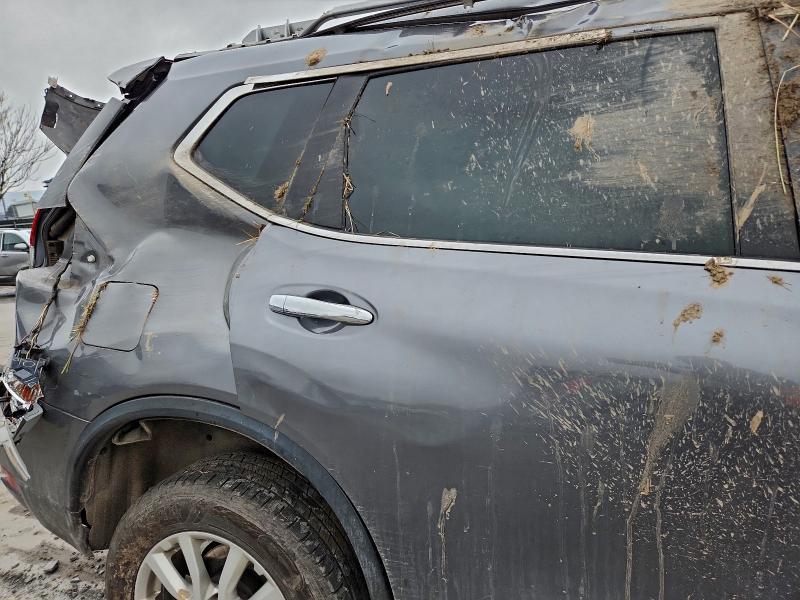 Photo 11 from auction – 2018 NISSAN ROGUE with VIN 5N1AT2MV9JC806332