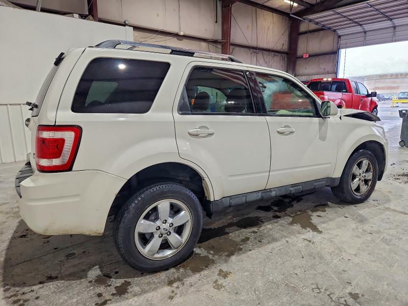 Photo 3 from auction – 2011 FORD ESCAPE with VIN 1FMCU0EG0BKB90778