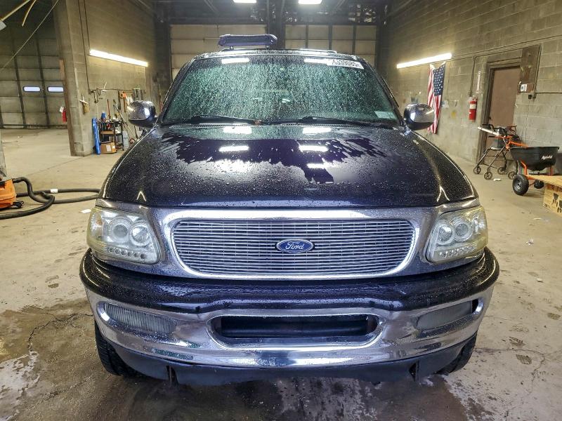 Фото 5 с аукциона – 1998 FORD EXPEDITION с VIN 1FMPU18L4WLC49248