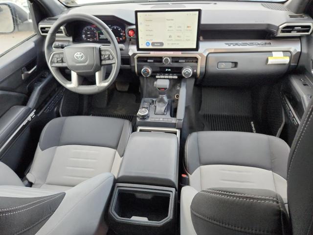 Photo 8 from auction – 2025 TOYOTA TACOMA DOU with VIN 3TMLB5JN1SM101157