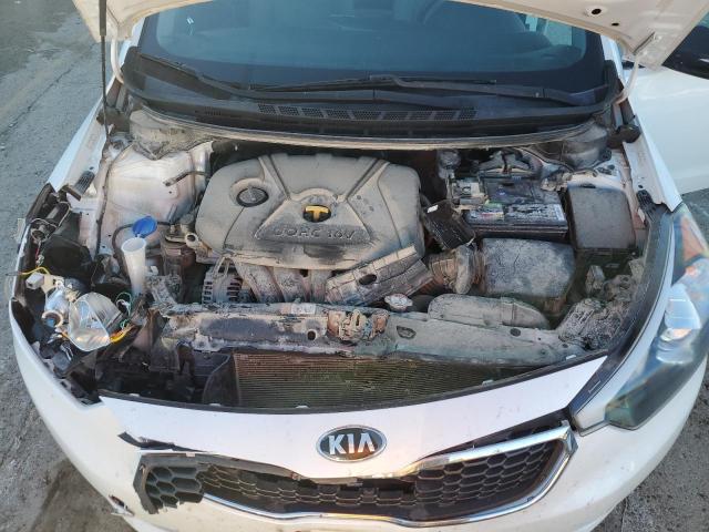 Photo 11 from auction – 2015 KIA FORTE LX with VIN KNAFX4A6XF5299554