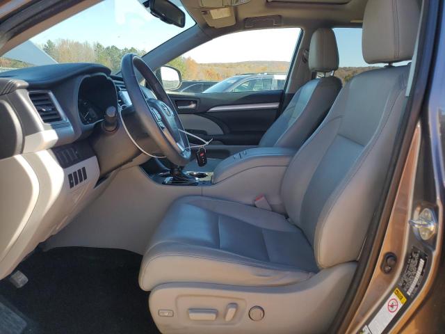 Photo 7 from auction – 2014 TOYOTA HIGHLANDER with VIN 5TDJKRFH3ES031053