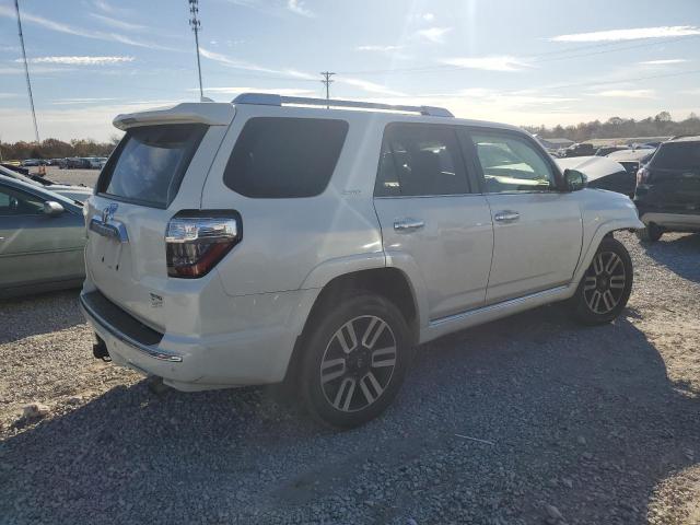 Photo 3 from auction – 2016 TOYOTA 4RUNNER SR with VIN JTEBU5JR9G5384487