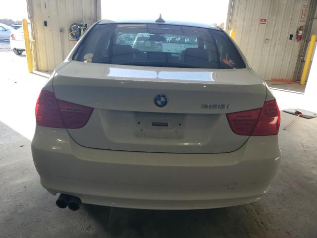 Photo 6 from auction – 2010 BMW 328 XI with VIN WBAPK7C53AA460741