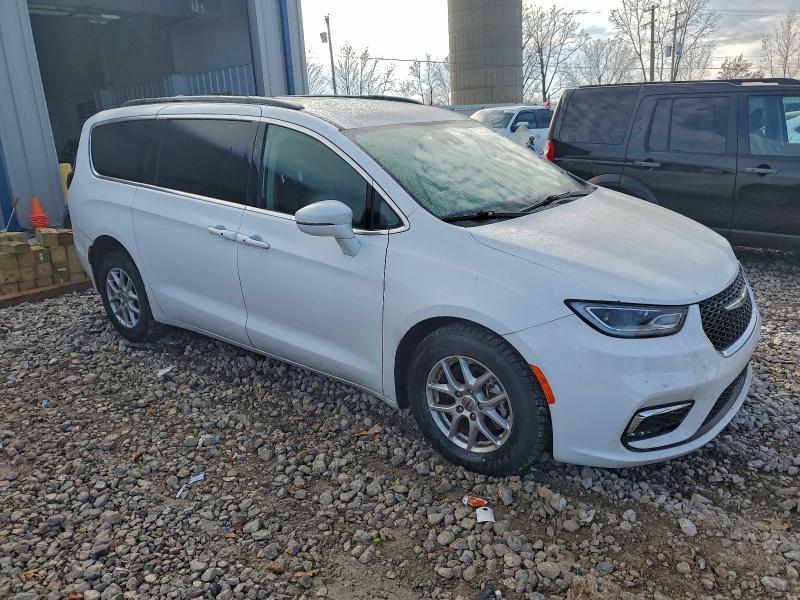 Photo 4 from auction – 2022 CHRYSLER PACIFICA T with VIN 2C4RC1BG6NR188714