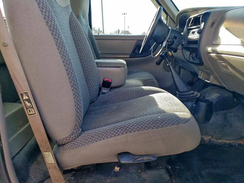 Photo 10 from auction – 2000 FORD RANGER with VIN 1FTYR10V4YTA59380