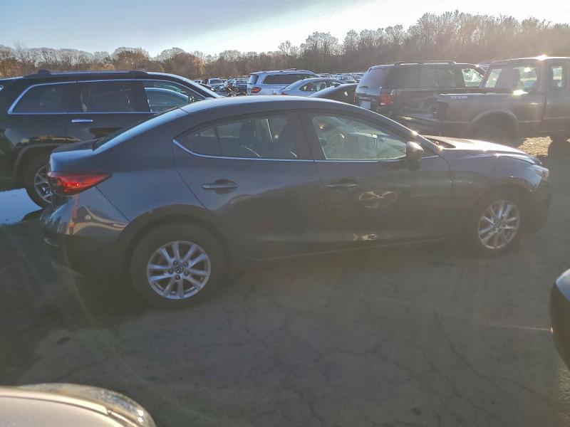 Photo 3 from auction – 2016 MAZDA 3 SPORT with VIN 3MZBM1U76GM299279