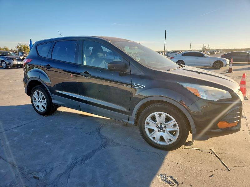 Photo 4 from auction – 2014 FORD ESCAPE S with VIN 1FMCU0F73EUB27956