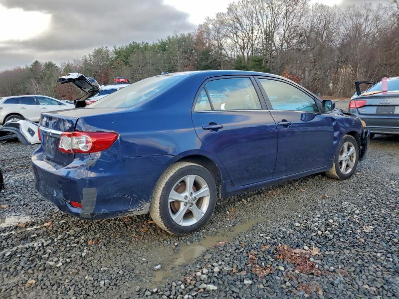 Photo 3 from auction – 2013 TOYOTA COROLLA BA with VIN 2T1BU4EE0DC933756