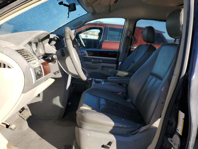 Photo 7 from auction – 2010 CHRYSLER TOWN & COU with VIN 2A4RR5D15AR149504
