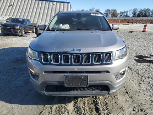 Photo 5 from auction – 2018 JEEP COMPASS LA with VIN 3C4NJDBB0JT435260
