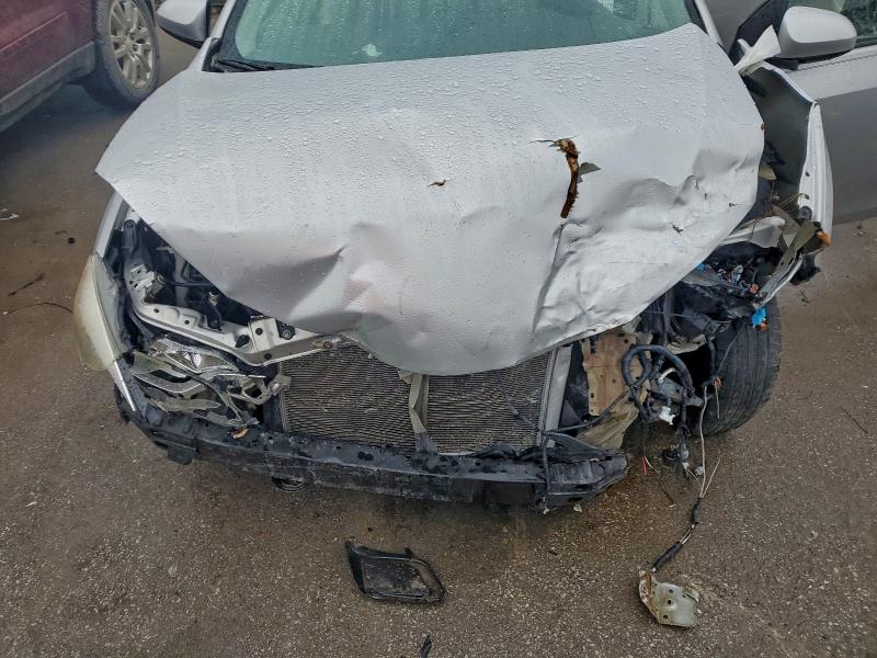Photo 11 from auction – 2015 TOYOTA COROLLA L with VIN 5YFBURHE2FP215900
