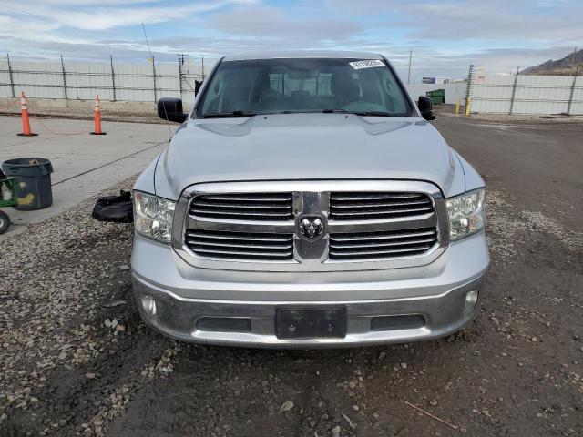 Photo 5 from auction – 2016 RAM 1500 SLT with VIN 1C6RR7GT0GS245232