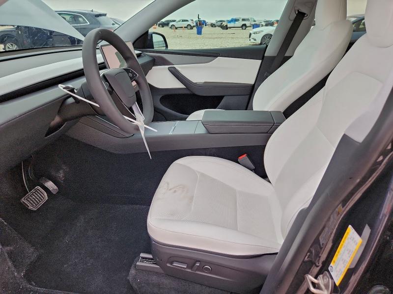 Photo 7 from auction – 2026 TESLA MODEL Y with VIN 7SAYGDEE1TA465788