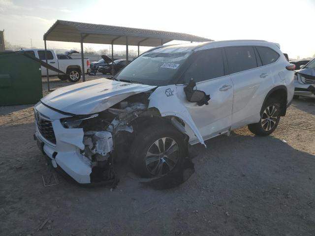 TOYOTA HIGHLANDER 2024 with VIN 5TDKDRBH5RS547361 - Photo from auction