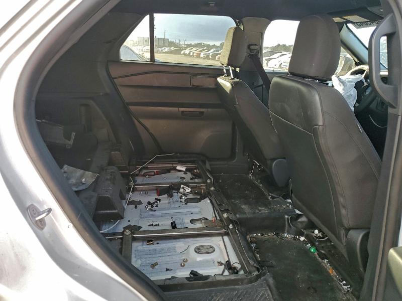 Photo 10 from auction – 2022 FORD EXPLORER with VIN 1FM5K8AB2NGB52905