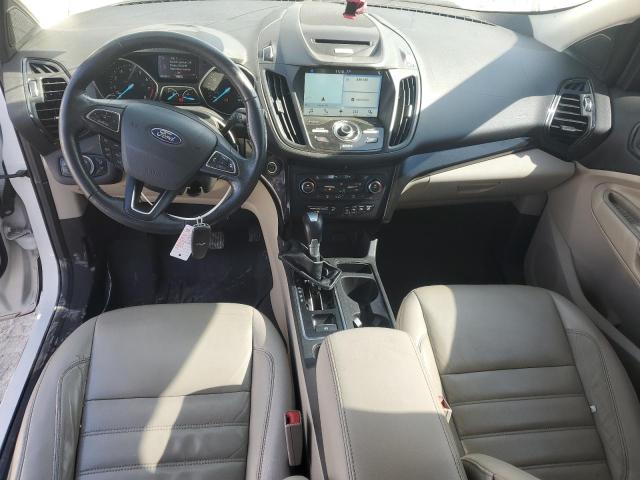 Photo 8 from auction – 2017 FORD ESCAPE with VIN 1FMCU0J92HUB26391