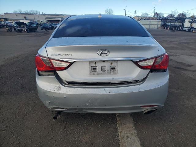 Photo 6 from auction – 2013 HYUNDAI SONATA SE with VIN 5NPEC4AC6DH596883