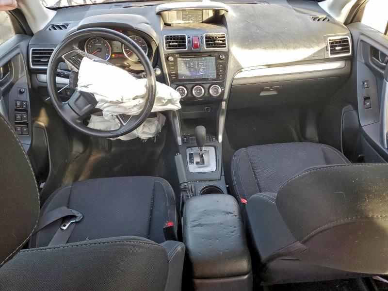 Photo 8 from auction – 2016 SUBARU FORESTER with VIN JF2SJADC1GH522116