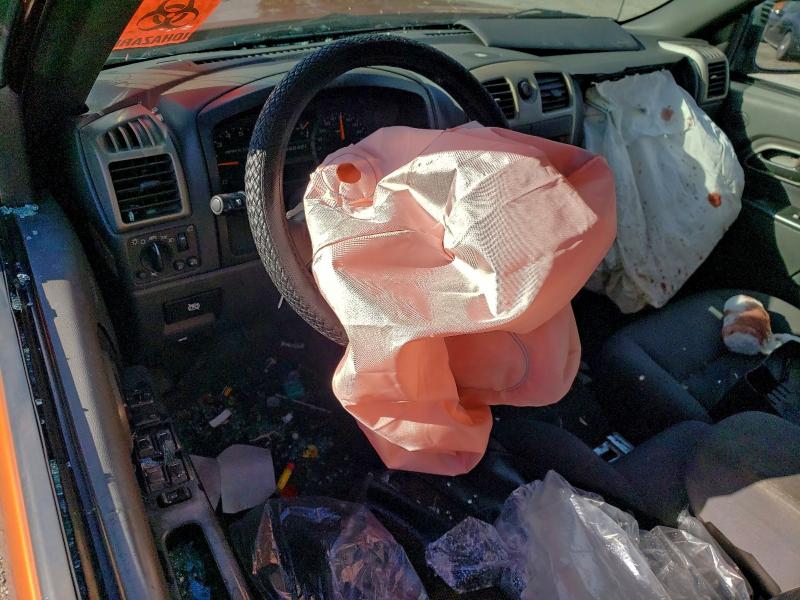 Photo 8 from auction – 2005 CHEVROLET COLORADO with VIN 1GCDS136958185675