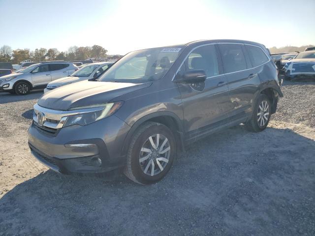 HONDA PILOT EX 2021 with VIN 5FNYF5H32MB015460 - Photo from auction