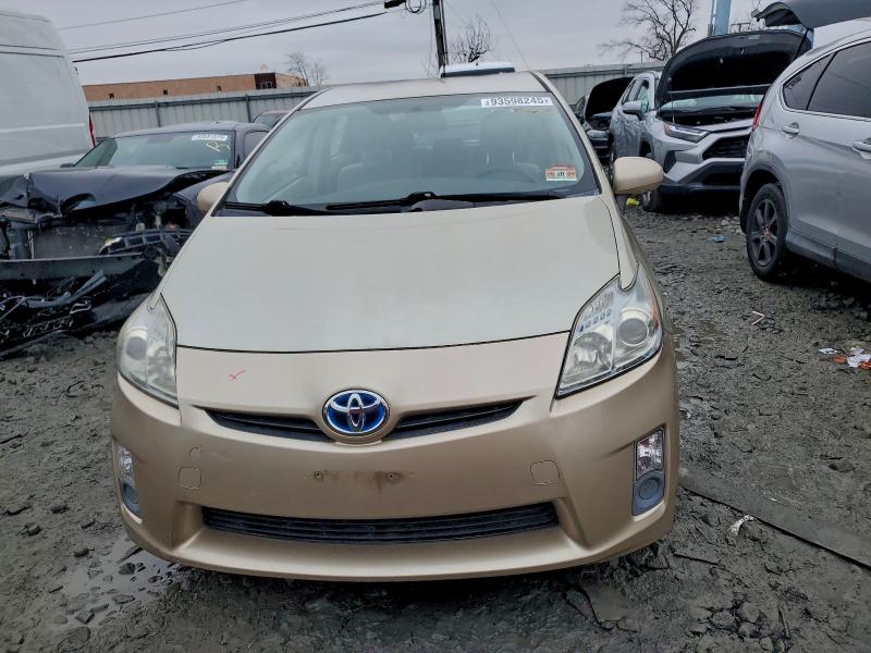 Photo 5 from auction – 2011 TOYOTA PRIUS with VIN JTDKN3DU9B0268248