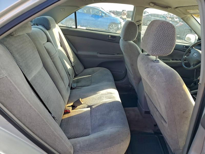 Photo 10 from auction – 2002 TOYOTA CAMRY with VIN 4T1BF30K32U023810