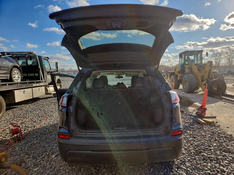 Photo 6 from auction – 2019 JEEP CHEROKEE L with VIN 1C4PJLLBXKD443794