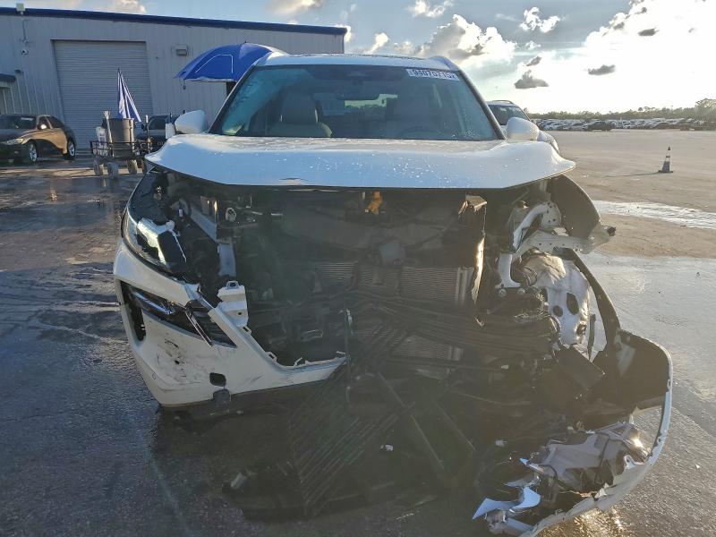 Photo 5 from auction – 2023 NISSAN ROGUE SL with VIN 5N1BT3CA4PC754528