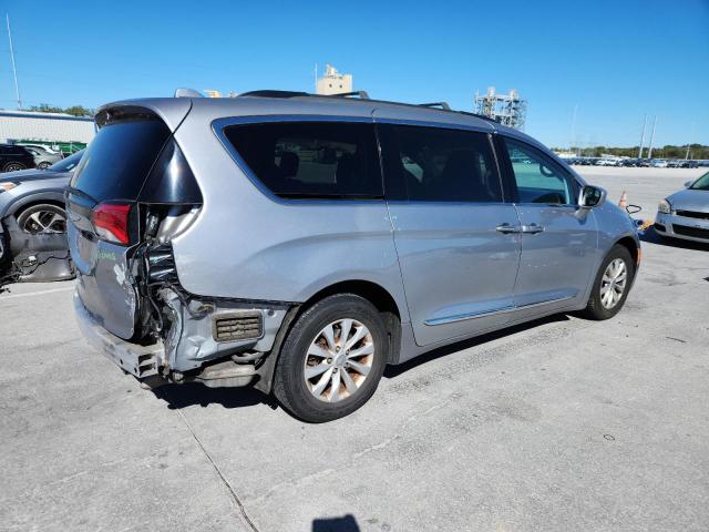Photo 3 from auction – 2017 CHRYSLER PACIFICA T with VIN 2C4RC1BG3HR543889