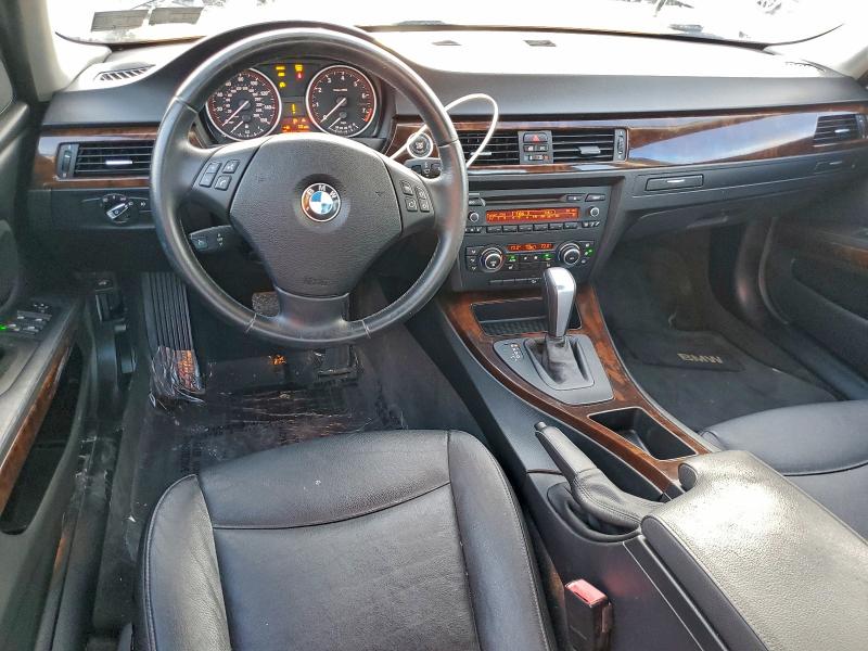 Photo 8 from auction – 2011 BMW 328 XI with VIN WBAPK7C59BA974059